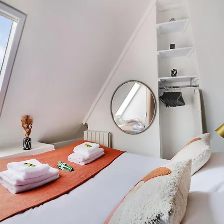 Modern - Arc De Triomphe - Mobility Lease Parigi